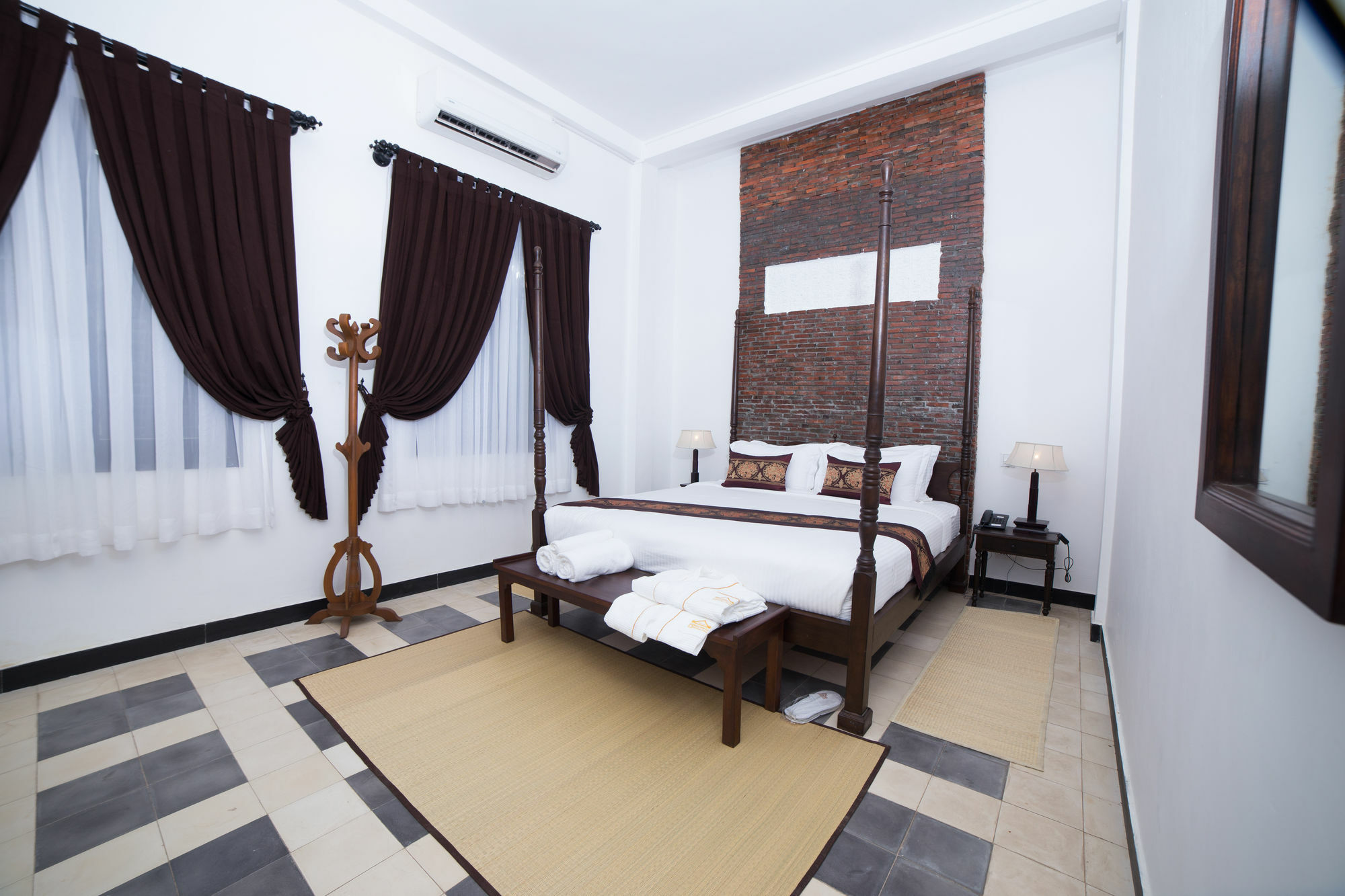 Prasats Boutique Hotel Phnom Penh Dış mekan fotoğraf