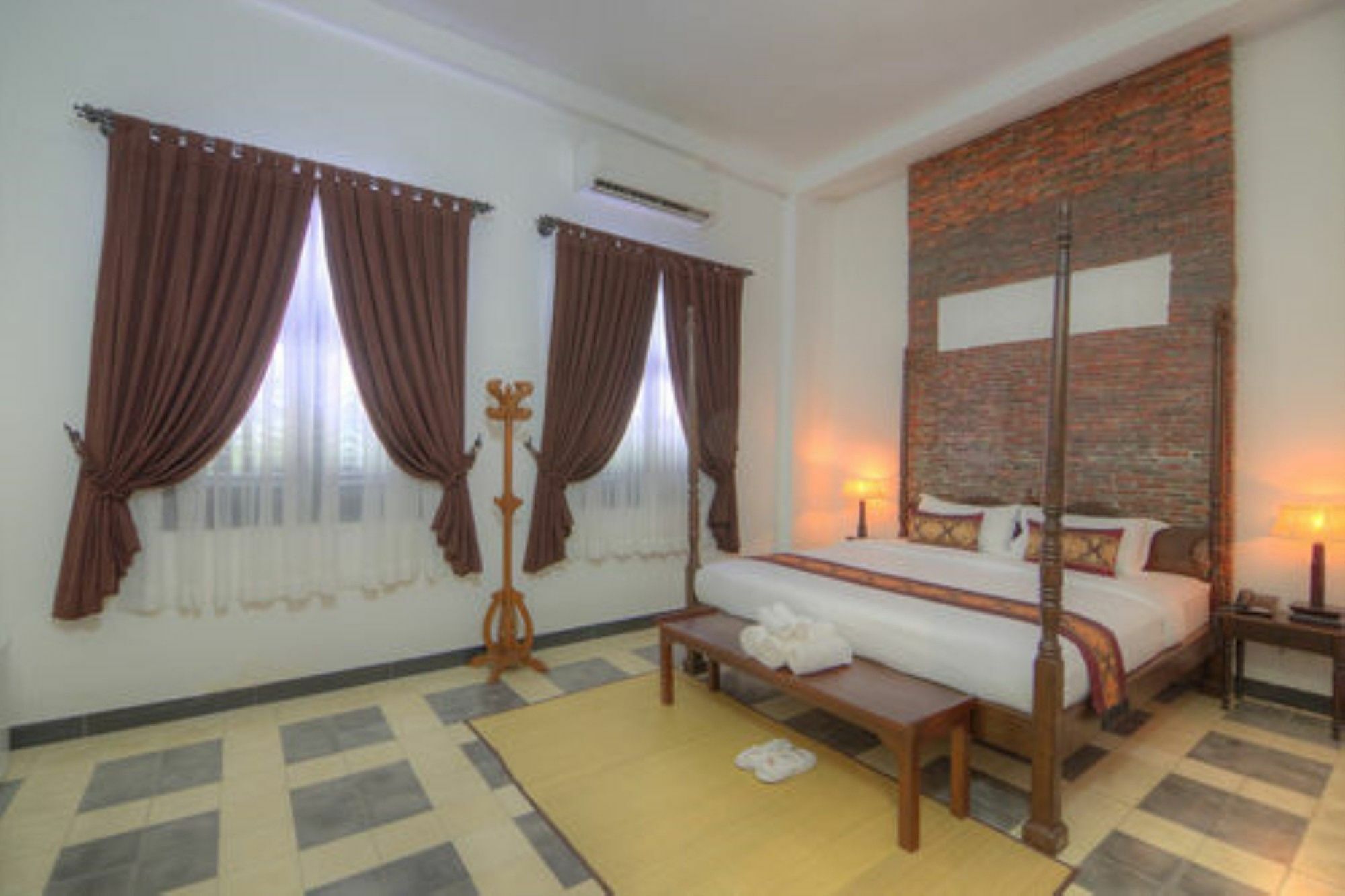 Prasats Boutique Hotel Phnom Penh Dış mekan fotoğraf