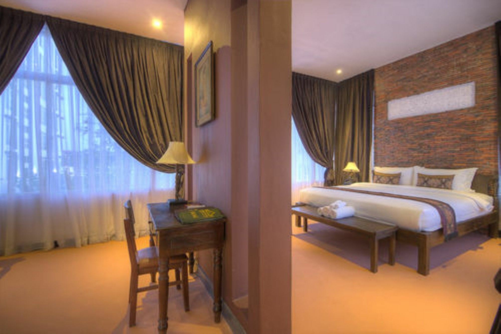 Prasats Boutique Hotel Phnom Penh Dış mekan fotoğraf